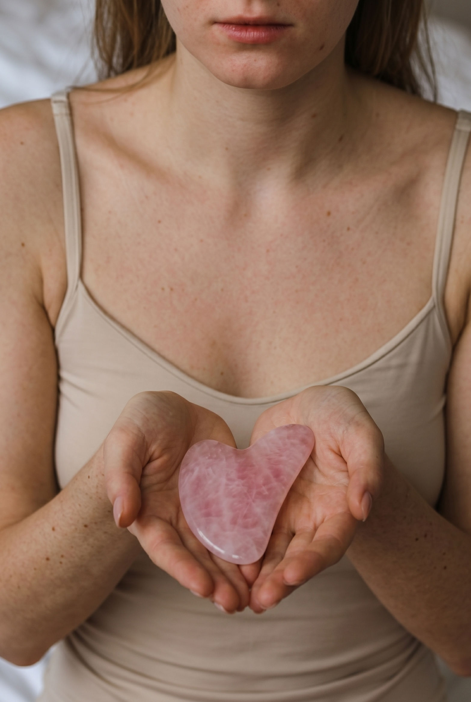 Rose Quartz Gua Sha – Anti-Cellulite Facial Massager